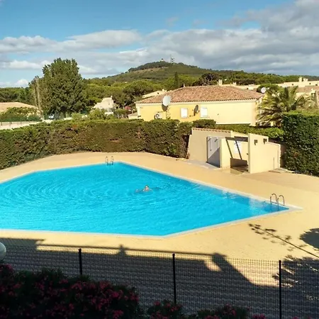 Cap D'agde Naturiste Cote Piscine * آجد